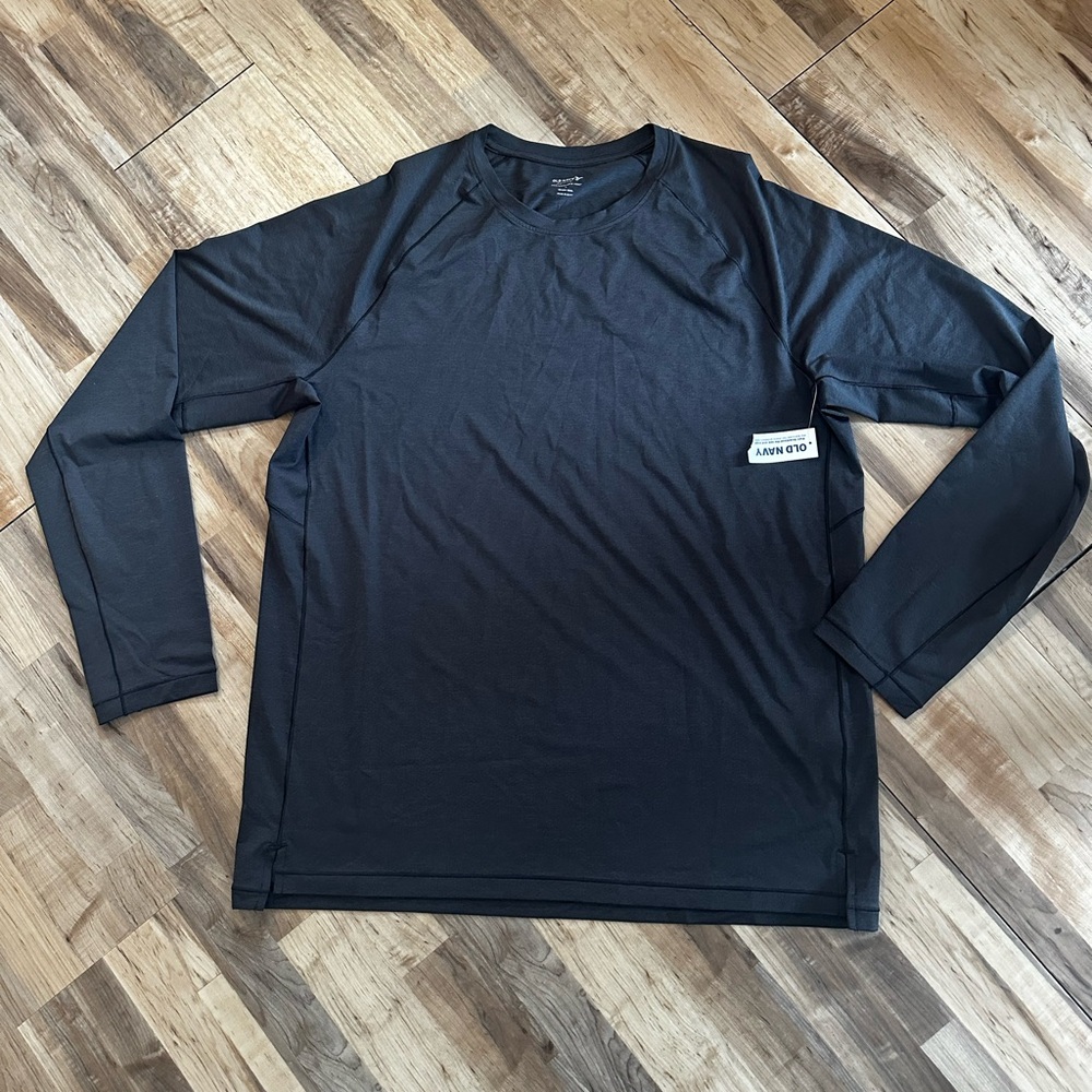 Old Navy Charcoal Long Sleeve Top